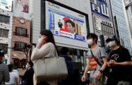 Japan urges citizens to install coronavirus-tracking app