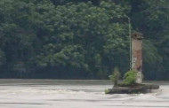 Brahmaputra continues to flow above the danger level in Guwahati