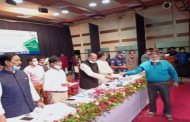 71 journalists in Nilphamari get financial assistance from PM