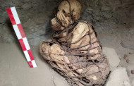 Peru archeologists find mummy up to 1,200 years old