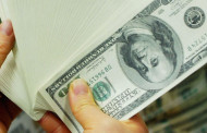 Dollar price surpasses Tk100 mark in open market