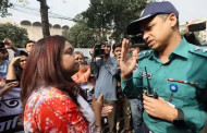 Maayer Daak programme faces police restriction