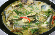 Kolkata Style Mustard Mackerel Curry Recipe
