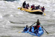Tourism department of Gorkhaland Territorial Administration resumes rafting on Teesta river