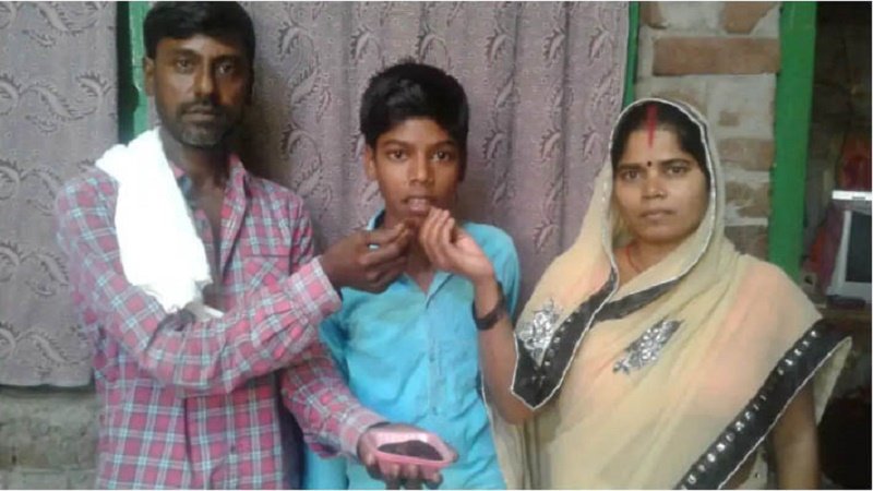 Vegetable seller's son tops Bihar Board Class 10th examination, aspires to be engineer