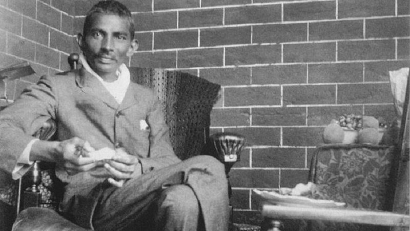 Ram Guha is wrong. Gandhi went from a racist young man to a racist middle-aged man