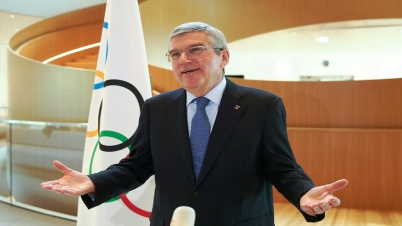 Olympic athletes must explore 'dignified' protest: Bach