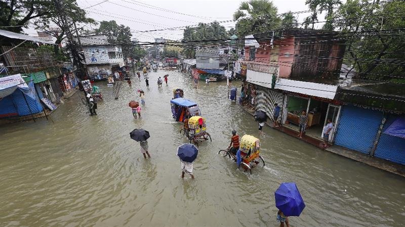 Death toll from floods climbs to 226