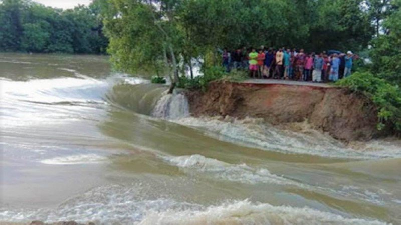 Water level continues to surge in Ganges basin