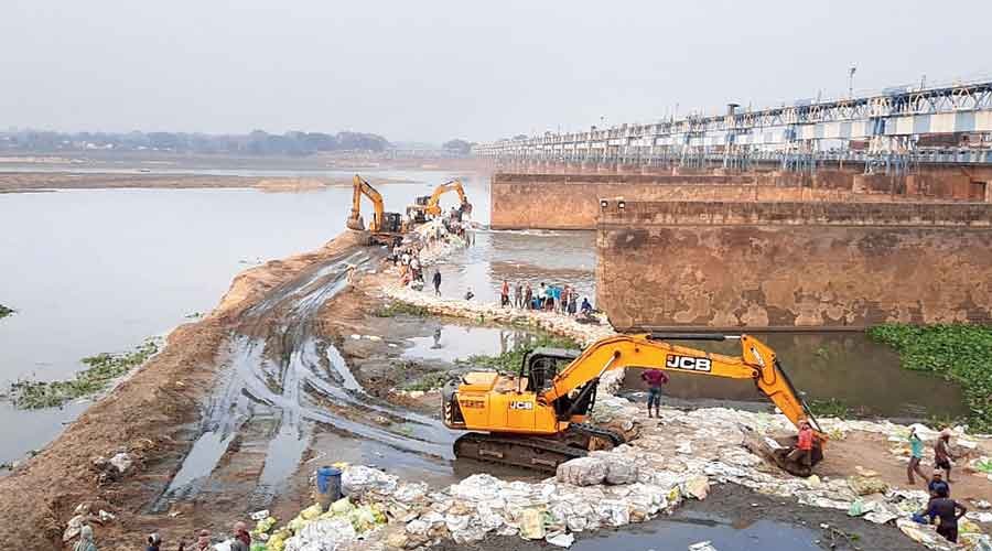 Durgapur barrage repair delay impacts people, industry