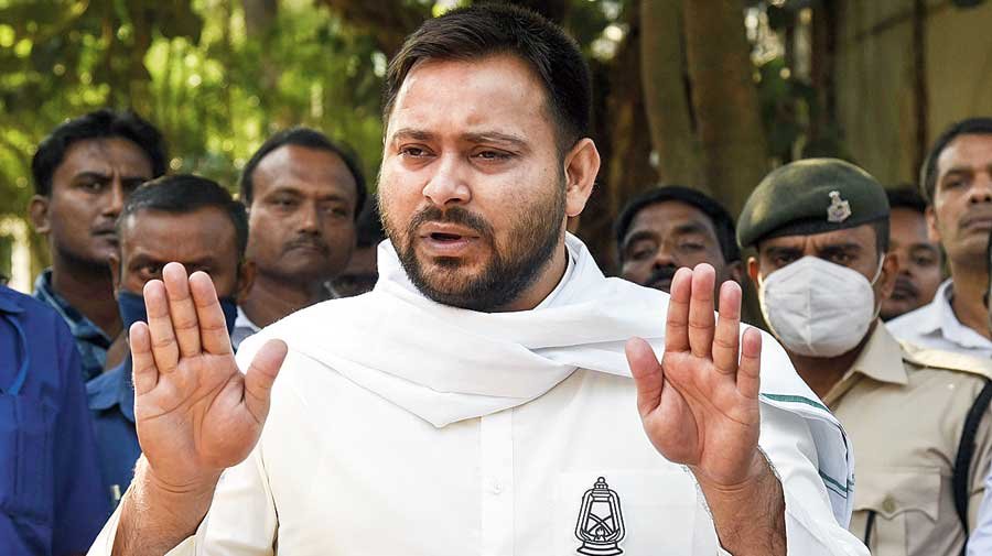 Bihar: Tejashwi appeals to Nitish to control crimes