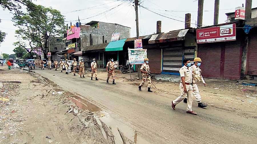 Post-poll clashes on in 4 north Bengal districts