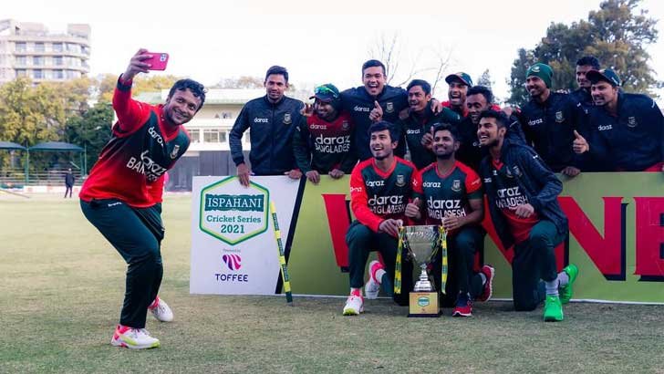 Tigers chase down 194 to seal T20 series against Zimbabwe