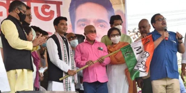 Tripura BJP leader Rajib Banerjee rejoins TMC at Agartala rally