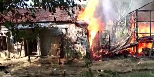 18 houses gutted in fire at Bru refugee camps in Tripura