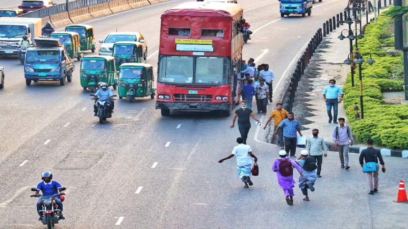 Bangladesh: Strike called off as bus fares raised