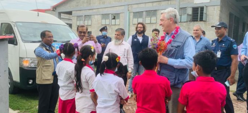 UNHCR’s Grandi urges redoubled support for Rohingya refugees, host communities in Bangladesh