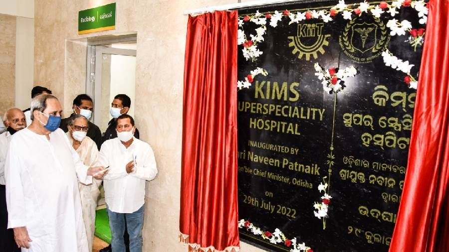 Odisha: CM inaugurates KIMS Super Speciality Hospital & Cancer Centre