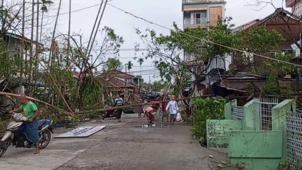 Cyclone Mocha: Floods & communication blackout in Myanmar as 250 kmph-strong winds lash country, three dead