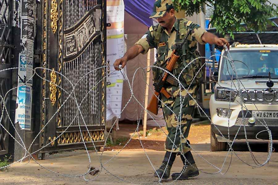 West Bengal panchayat elections: Repolling underway in nearly 700 booths, no major incident reported