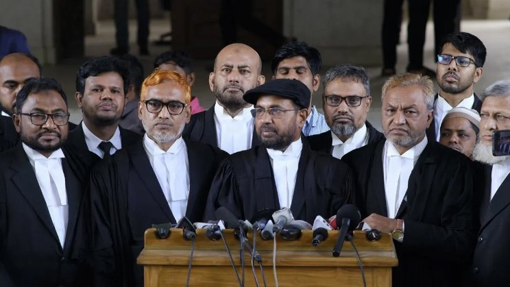Pro-BNP, Jamaat lawyers observe nationwide court boycott for 4th day