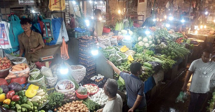 Prices surge ahead of Ramadan despite moves to rein in