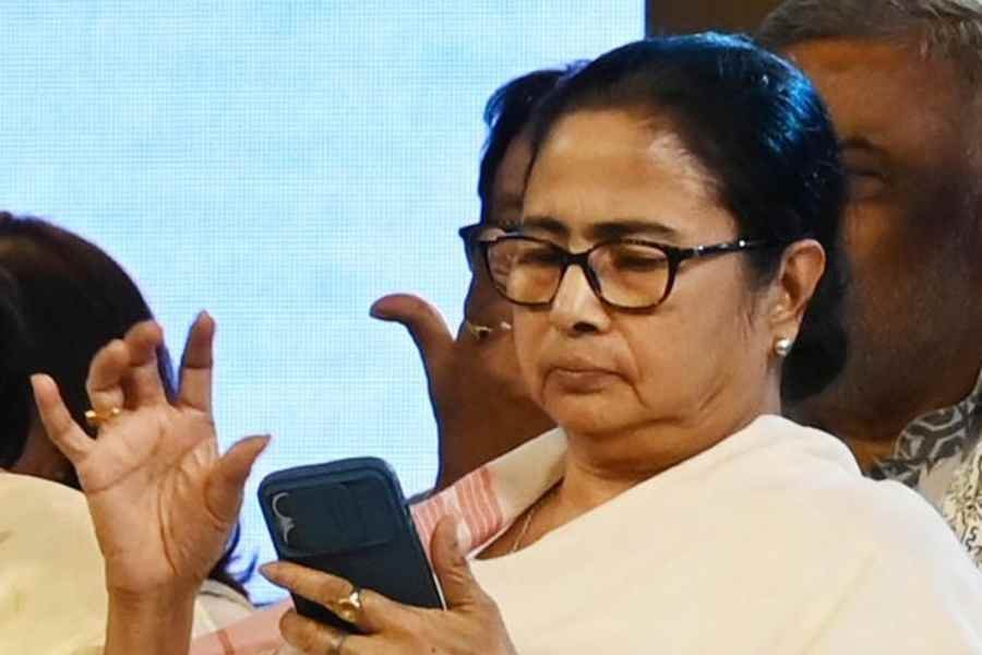 Mamata Banerjee keeps up heat on ‘Khalistan’, says ‘we love all religions’