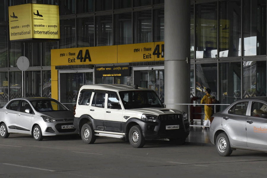 Poor phone network at Calcutta airport