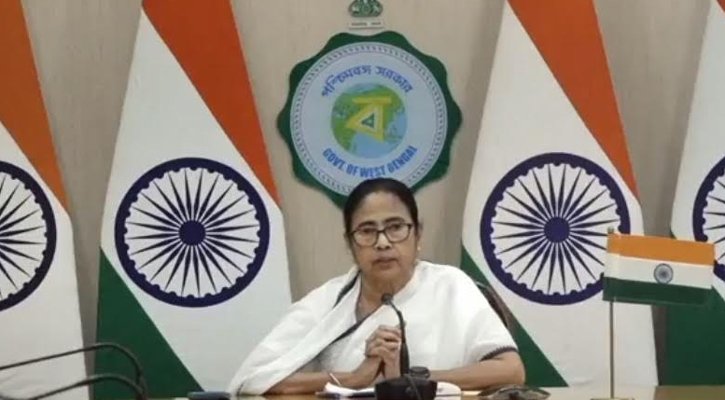 District magistrates should be given power to grant citizenship: CM Mamata