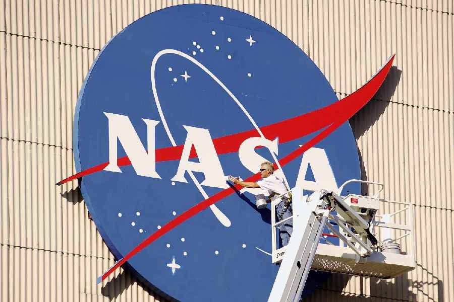 NASA picks three companies to help astronauts drive around the moon in coming years