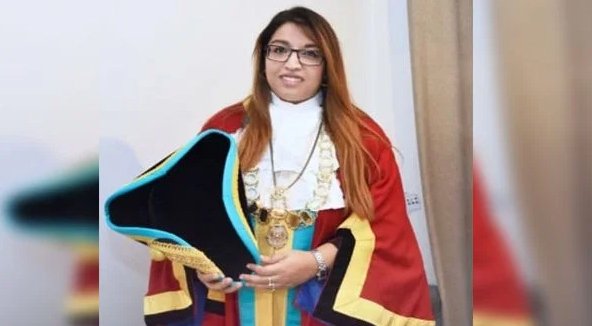 Nasima Begum elected mayor of Lowestoft